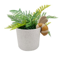 Beautiful Bee pot sitter made from Ceramic. Great for decorating any pot inside or out.  Dimensions: 9.5cm x 8.5cm x 5cm