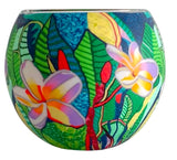 Flower Tropical-  11 cm Glowing Glass Candle - the colour of this handmade glowing glass are shining beautiful from the inside and are spreading a pleasant atmosphere. Colours may vary slightly in each product.