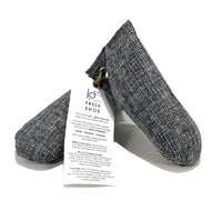 Grey - Fresh shoe bamboo charcoal packs.   Available in 5 colours   Do you have stinky shoes? Are they making your wardrobe smelly? You may need to try IOco's Bamboo Charcoal Fresh Shoe. 