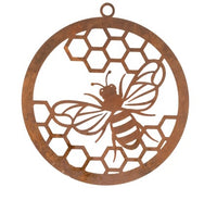 Left facing - Beautiful hanging Bee with honey comb design. 2 designs available with a rust finish.  Dimensions: 28cm x 0.15cm