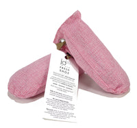 Pink - Fresh shoe bamboo charcoal packs.   Available in 5 colours   Do you have stinky shoes? Are they making your wardrobe smelly? You may need to try IOco's Bamboo Charcoal Fresh Shoe. 