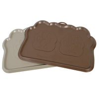 Fantastic cat food mats to help keep the floor clean.